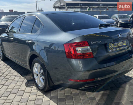 Серый Шкода Октавия, объемом двигателя 1.6 л и пробегом 277 тыс. км за 14000 $, фото 4 на Automoto.ua