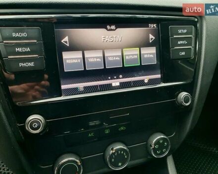 Серый Шкода Октавия, объемом двигателя 1.6 л и пробегом 230 тыс. км за 13700 $, фото 6 на Automoto.ua