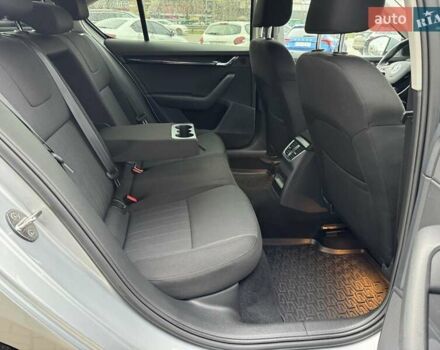 Сірий Шкода Октавія, об'ємом двигуна 1.97 л та пробігом 152 тис. км за 18224 $, фото 20 на Automoto.ua