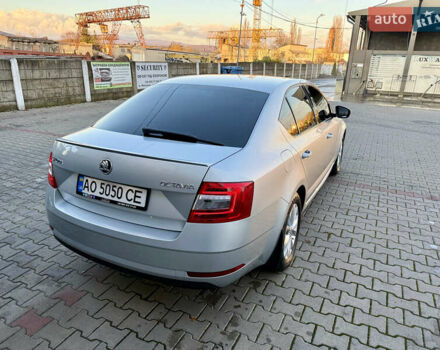 Сірий Шкода Октавія, об'ємом двигуна 2 л та пробігом 243 тис. км за 15800 $, фото 5 на Automoto.ua
