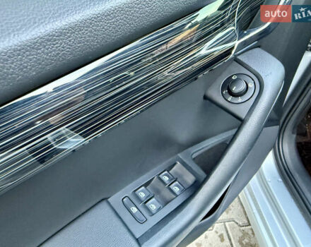 Сірий Шкода Октавія, об'ємом двигуна 2 л та пробігом 243 тис. км за 15800 $, фото 11 на Automoto.ua
