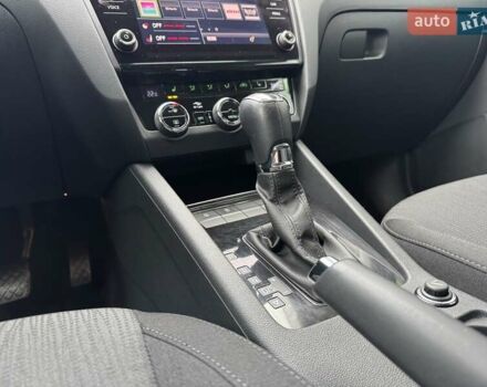 Сірий Шкода Октавія, об'ємом двигуна 1.97 л та пробігом 152 тис. км за 18224 $, фото 28 на Automoto.ua
