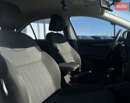 Серый Шкода Октавия, объемом двигателя 1.6 л и пробегом 277 тыс. км за 14600 $, фото 10 на Automoto.ua