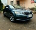 Серый Шкода Октавия, объемом двигателя 1.6 л и пробегом 230 тыс. км за 13700 $, фото 1 на Automoto.ua