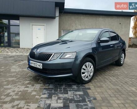 Шкода Октавия 2019 в Киеве на Automoto.ua Серый Шкода Октавия, объемом двигателя 1.6 л и пробегом 230 тыс. км за 13490 $, фото 7 на Automoto.ua