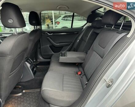 Сірий Шкода Октавія, об'ємом двигуна 1.97 л та пробігом 152 тис. км за 18224 $, фото 16 на Automoto.ua