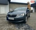 Шкода Октавия 2019 в Киеве на Automoto.ua Серый Шкода Октавия, объемом двигателя 1.6 л и пробегом 230 тыс. км за 13490 $, фото 8 на Automoto.ua