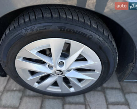 Серый Шкода Октавия, объемом двигателя 1.97 л и пробегом 130 тыс. км за 22888 $, фото 11 на Automoto.ua