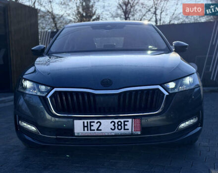 Серый Шкода Октавия, объемом двигателя 1.97 л и пробегом 130 тыс. км за 22888 $, фото 3 на Automoto.ua