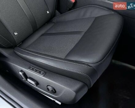 Серый Шкода Октавия, объемом двигателя 1.97 л и пробегом 165 тыс. км за 26000 $, фото 4 на Automoto.ua