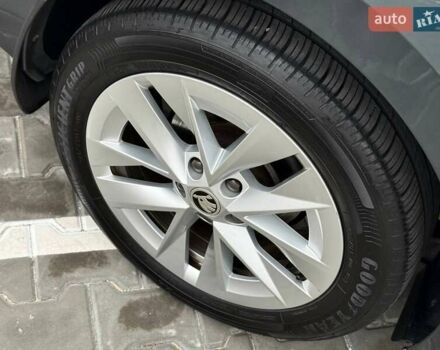 Серый Шкода Октавия, объемом двигателя 1.97 л и пробегом 30 тыс. км за 27500 $, фото 12 на Automoto.ua