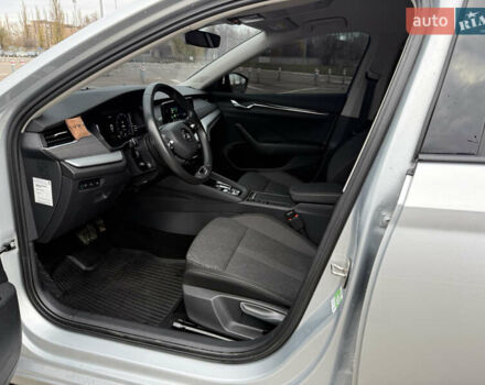 Серый Шкода Октавия, объемом двигателя 1.97 л и пробегом 234 тыс. км за 21750 $, фото 7 на Automoto.ua