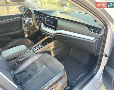 Серый Шкода Октавия, объемом двигателя 1.4 л и пробегом 33 тыс. км за 26800 $, фото 8 на Automoto.ua