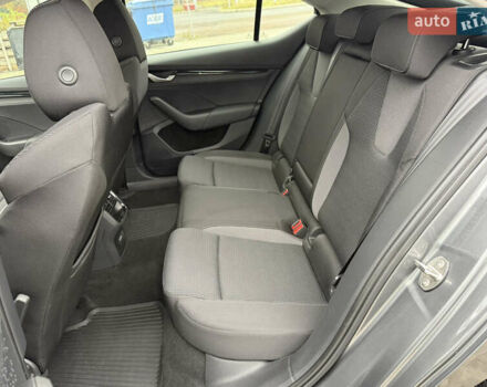 Серый Шкода Октавия, объемом двигателя 1.4 л и пробегом 22 тыс. км за 27500 $, фото 16 на Automoto.ua