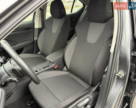 Серый Шкода Октавия, объемом двигателя 1.4 л и пробегом 22 тыс. км за 27500 $, фото 14 на Automoto.ua