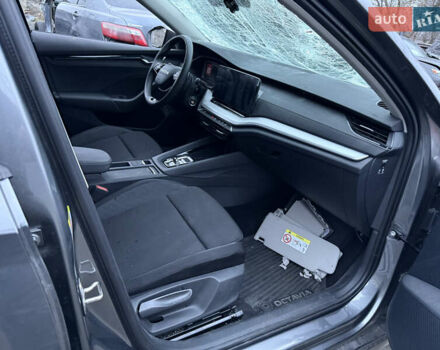 Серый Шкода Октавия, объемом двигателя 1.4 л и пробегом 6 тыс. км за 13700 $, фото 8 на Automoto.ua