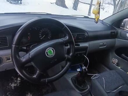 Серый Шкода Октавия, объемом двигателя 1.6 л и пробегом 245 тыс. км за 2500 $, фото 1 на Automoto.ua