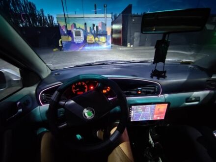 Серый Шкода Октавия, объемом двигателя 0 л и пробегом 275 тыс. км за 1873 $, фото 1 на Automoto.ua