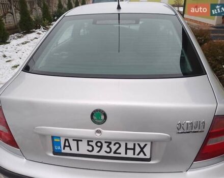 Серый Шкода Октавия, объемом двигателя 1.6 л и пробегом 221 тыс. км за 2850 $, фото 1 на Automoto.ua