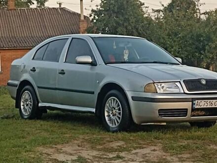 Шкода Октавия 1998 в Рожище на Automoto.ua Серый Шкода Октавия, объемом двигателя 1.6 л и пробегом 400 тыс. км за 2500 $, фото 1 на Automoto.ua