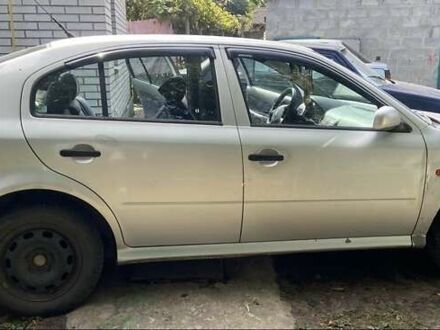 Сірий Шкода Октавія, об'ємом двигуна 2 л та пробігом 400 тис. км за 2800 $, фото 1 на Automoto.ua