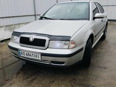 Сірий Шкода Октавія, об'ємом двигуна 1.6 л та пробігом 211 тис. км за 3250 $, фото 1 на Automoto.ua