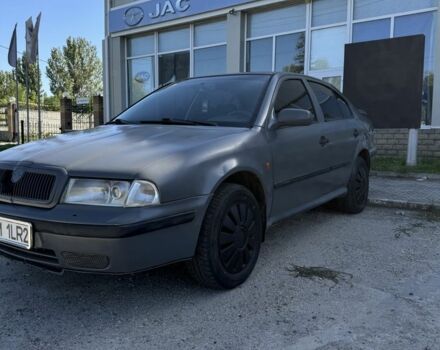Сірий Шкода Октавія, об'ємом двигуна 0 л та пробігом 400 тис. км за 1999 $, фото 1 на Automoto.ua