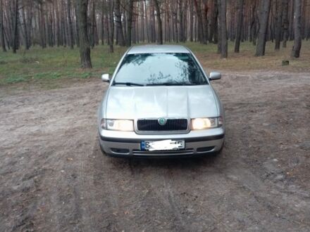 Серый Шкода Октавия, объемом двигателя 2 л и пробегом 239 тыс. км за 3300 $, фото 1 на Automoto.ua