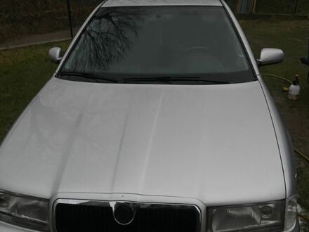 Сірий Шкода Октавія, об'ємом двигуна 1.6 л та пробігом 327 тис. км за 3800 $, фото 1 на Automoto.ua