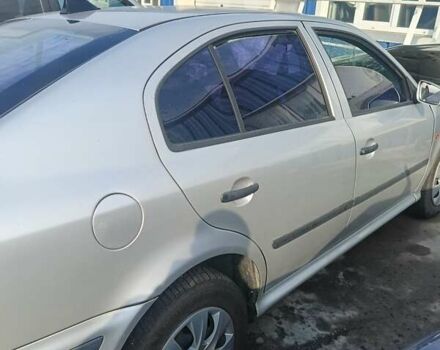 Сірий Шкода Октавія, об'ємом двигуна 1.6 л та пробігом 300 тис. км за 1300 $, фото 1 на Automoto.ua