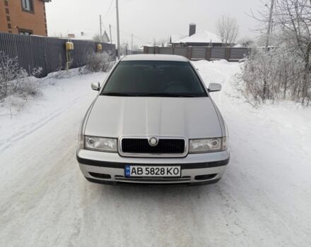 Серый Шкода Октавия, объемом двигателя 1.6 л и пробегом 310 тыс. км за 4000 $, фото 1 на Automoto.ua