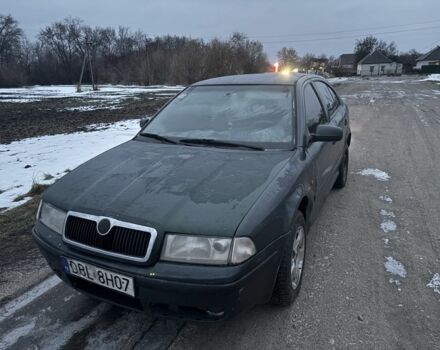 Серый Шкода Октавия, объемом двигателя 1.6 л и пробегом 300 тыс. км за 1250 $, фото 1 на Automoto.ua