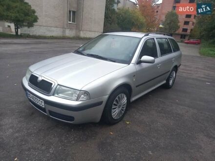 Шкода Октавия 2000 в Тернополе на Automoto.ua Серый Шкода Октавия, объемом двигателя 1.6 л и пробегом 265 тыс. км за 3400 $, фото 1 на Automoto.ua