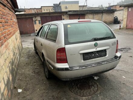 Серый Шкода Октавия, объемом двигателя 1.6 л и пробегом 300 тыс. км за 850 $, фото 1 на Automoto.ua