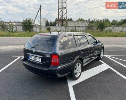 Серый Шкода Октавия, объемом двигателя 2 л и пробегом 357 тыс. км за 4000 $, фото 1 на Automoto.ua