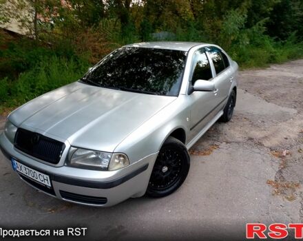 Сірий Шкода Октавія, об'ємом двигуна 1.8 л та пробігом 308 тис. км за 4900 $, фото 1 на Automoto.ua