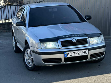 Шкода Октавия 2000 в Тячеве на Automoto.ua Серый Шкода Октавия, объемом двигателя 1.6 л и пробегом 276 тыс. км за 3200 $, фото 1 на Automoto.ua