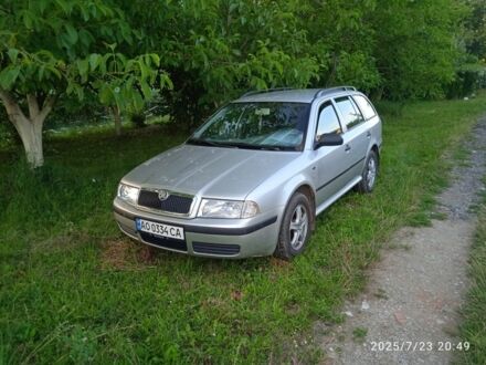 Шкода Октавия 2000 в Перечине на Automoto.ua Серый Шкода Октавия, объемом двигателя 1.6 л и пробегом 321 тыс. км за 2900 $, фото 1 на Automoto.ua