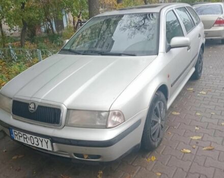 Серый Шкода Октавия, объемом двигателя 1.9 л и пробегом 400 тыс. км за 2600 $, фото 1 на Automoto.ua