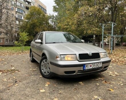 Сірий Шкода Октавія, об'ємом двигуна 1.6 л та пробігом 500 тис. км за 1496 $, фото 1 на Automoto.ua