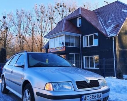 Серый Шкода Октавия, объемом двигателя 2 л и пробегом 220 тыс. км за 3500 $, фото 1 на Automoto.ua