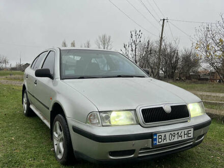 Серый Шкода Октавия, объемом двигателя 1.9 л и пробегом 329 тыс. км за 3350 $, фото 1 на Automoto.ua