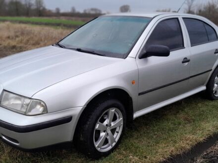 Шкода Октавія 2000 у Прилуках на Automoto.ua Сірий Шкода Октавія, об'ємом двигуна 0 л та пробігом 450 тис. км за 3700 $, фото 1 на Automoto.ua