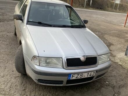 Сірий Шкода Октавія, об'ємом двигуна 0 л та пробігом 230 тис. км за 1600 $, фото 1 на Automoto.ua