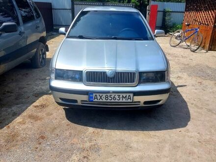 Сірий Шкода Октавія, об'ємом двигуна 1.8 л та пробігом 195 тис. км за 3500 $, фото 1 на Automoto.ua