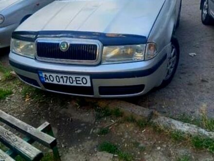 Серый Шкода Октавия, объемом двигателя 1.6 л и пробегом 270 тыс. км за 3100 $, фото 1 на Automoto.ua