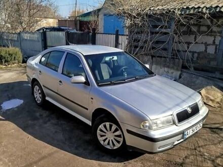 Шкода Октавия 2001 в Фастове на Automoto.ua Серый Шкода Октавия, объемом двигателя 1.6 л и пробегом 357 тыс. км за 2700 $, фото 1 на Automoto.ua
