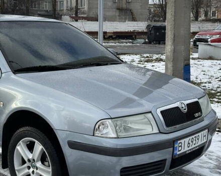 Серый Шкода Октавия, объемом двигателя 1.6 л и пробегом 211 тыс. км за 5400 $, фото 1 на Automoto.ua