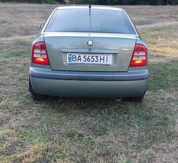 Сірий Шкода Октавія, об'ємом двигуна 1.6 л та пробігом 330 тис. км за 3700 $, фото 1 на Automoto.ua