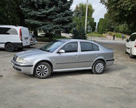 Серый Шкода Октавия, объемом двигателя 1.6 л и пробегом 300 тыс. км за 3350 $, фото 1 на Automoto.ua